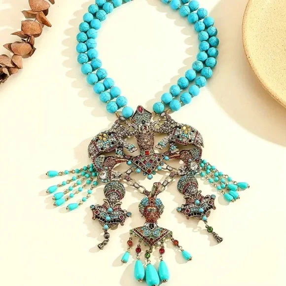 TURQUOISE RHINESTONE LARGE STATEMENT NECKLACE - Picture 3 of 7
